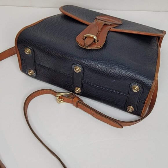 Dooney & Bourke Essex Shoulder Bag Crossbody - Picture 6 of 15